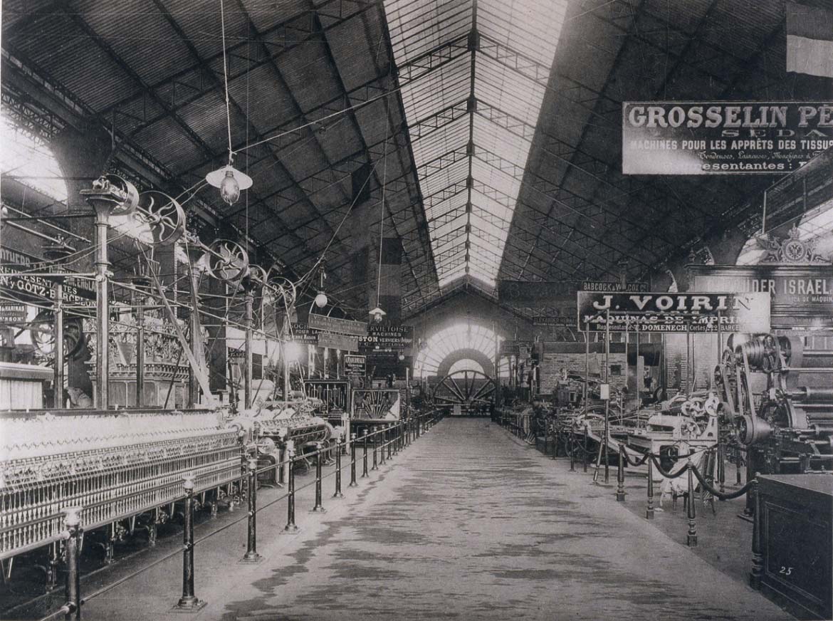 Interior de la Galería de Máquinas durante la Exposición Universal de 1888.